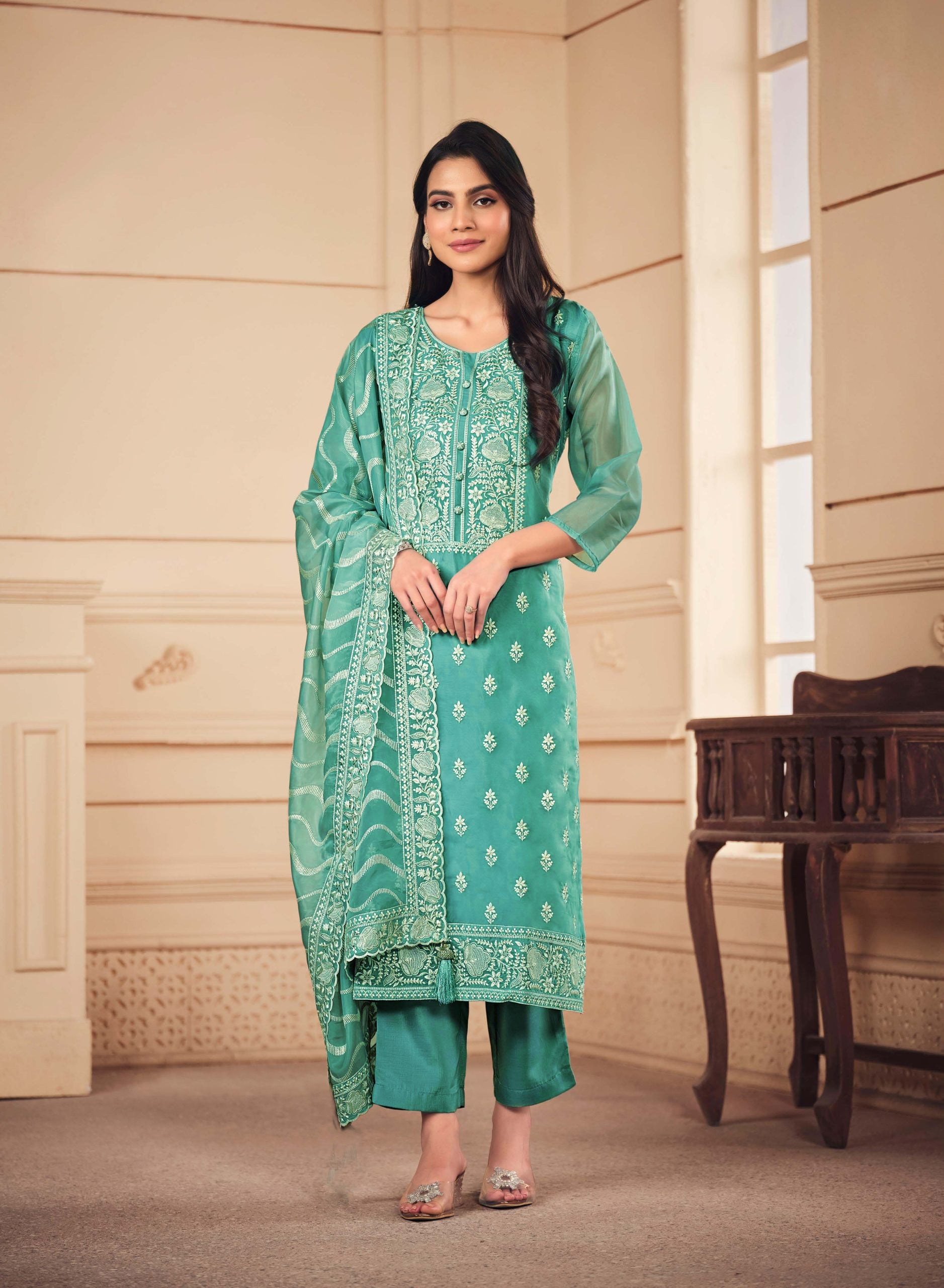 Georgette Semi Stitched Salwar Suit 6