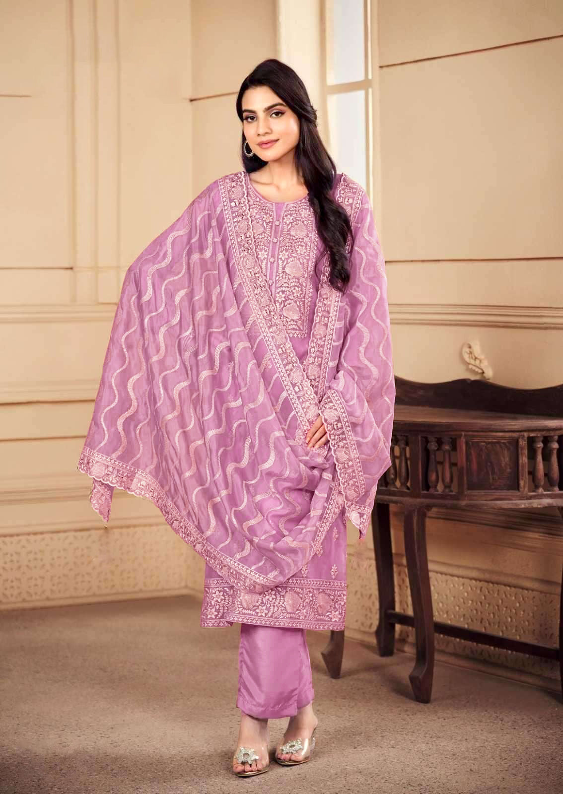 Georgette Semi Stitched Salwar Suit 7